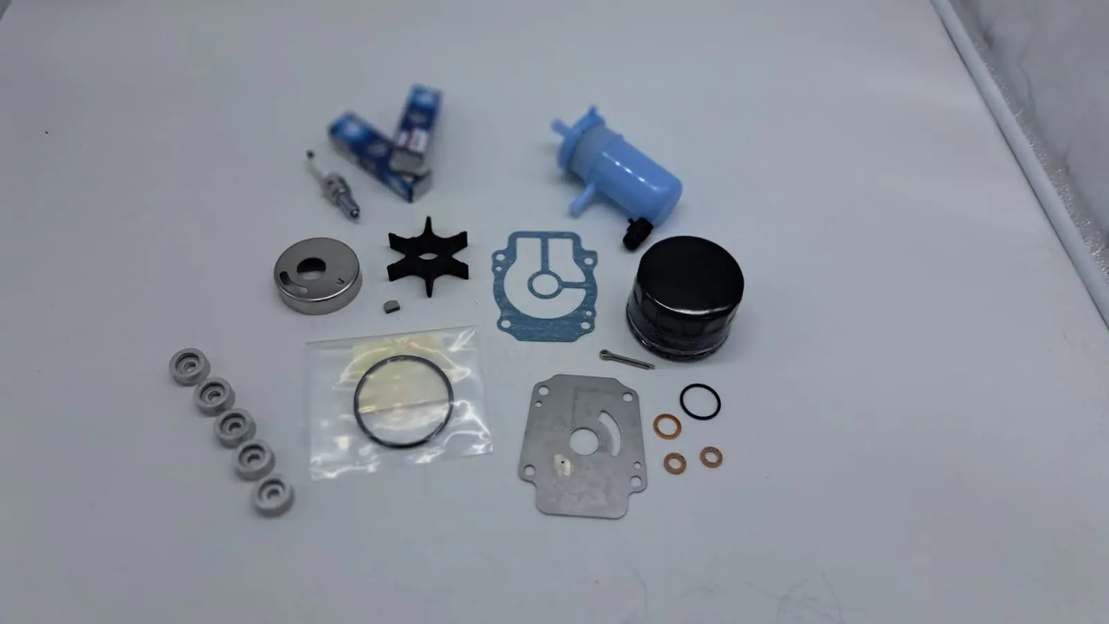 Suzuki Marine Wartungsset für DF25A/DF30A Baujahr 15 und Älter (17400-94824-000)